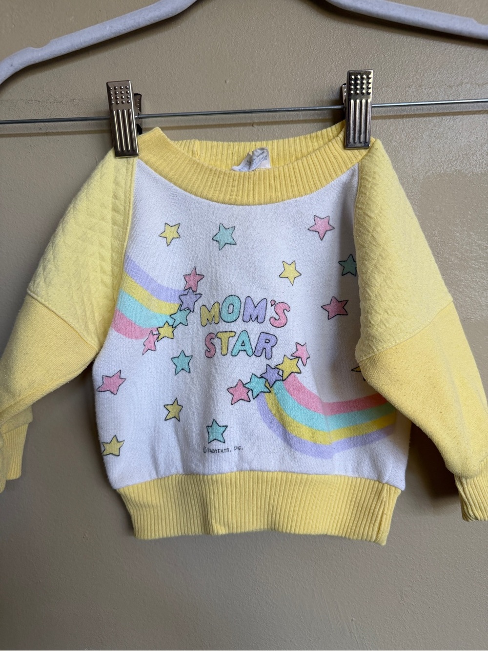 Vintage Babyfair “Mom’s Star” sweatshirt in size 12 months